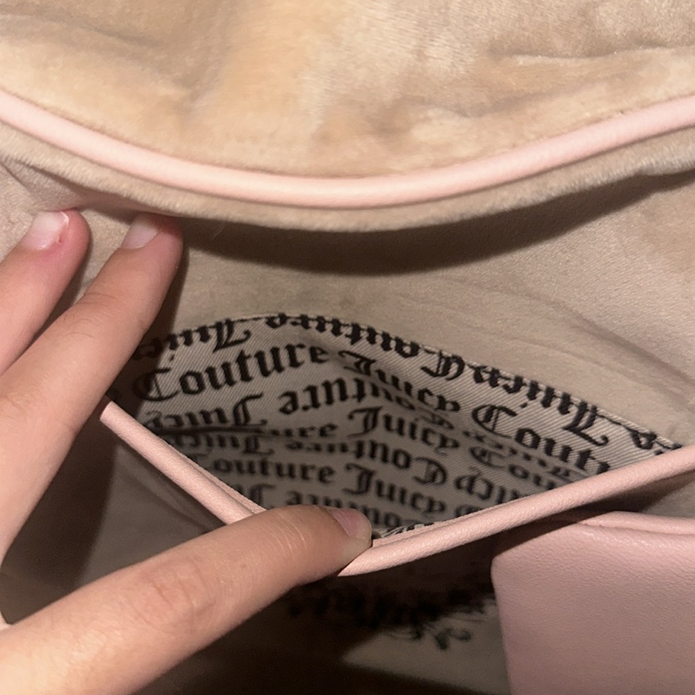 Juicy Couture Heritage Weekender In Color Cafe Duffel Bag - Picture 3 of 7